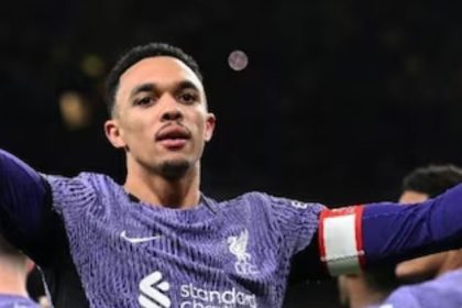 Trent Alexander-Arnold Liverpool defender out for three weeks with knee injury